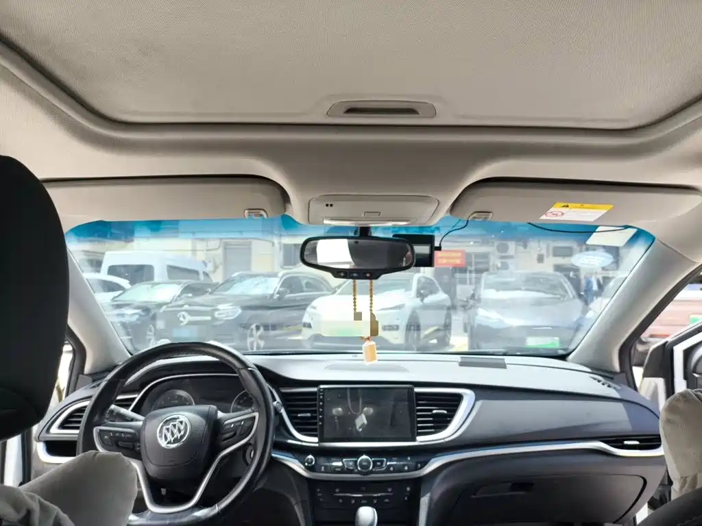 Buick Excelle — миниатюра 19