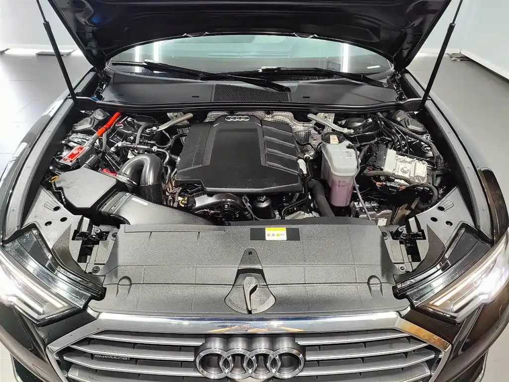 Audi A6L 2022 45 TFSI quattro