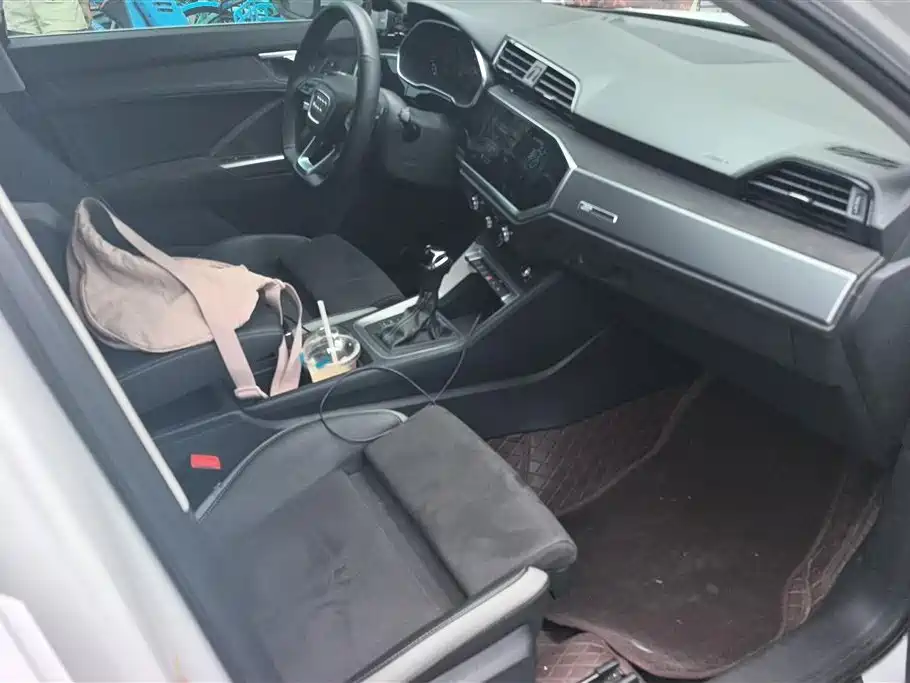 Audi Q3 2022 35 TFSI Fashion