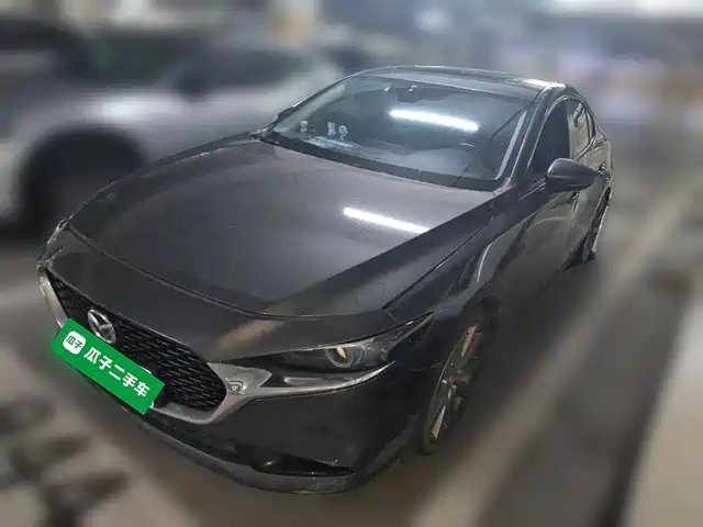 MAZDA  3 ANGKESAILA 2020
