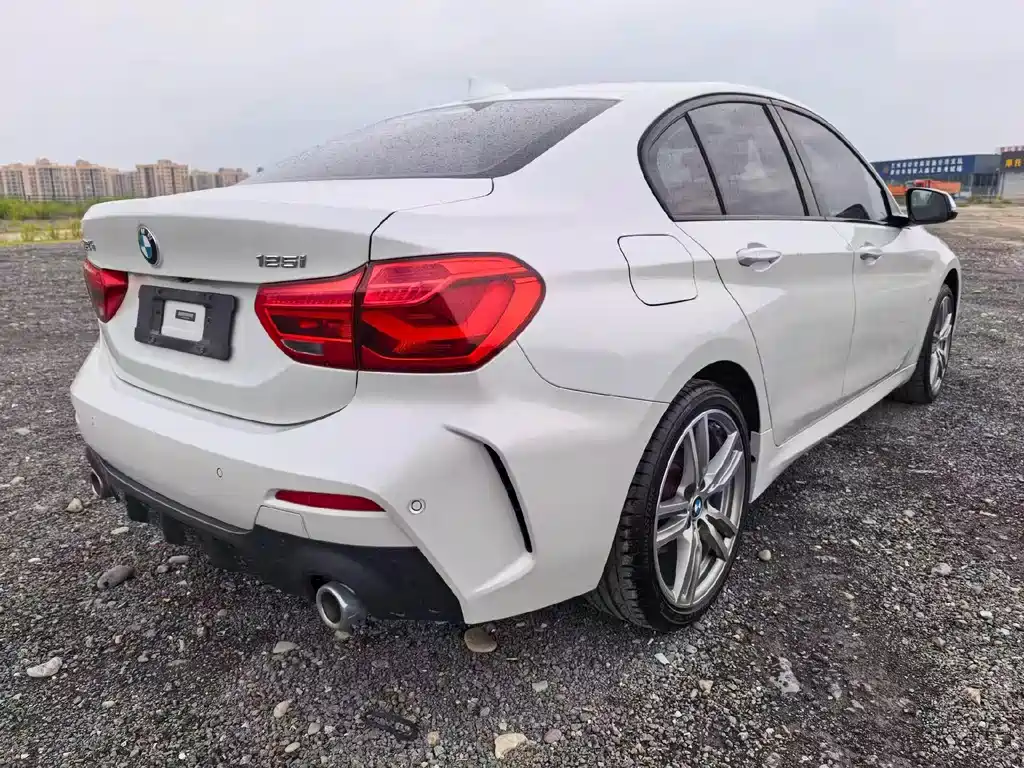 BMW 1 Series — миниатюра 6