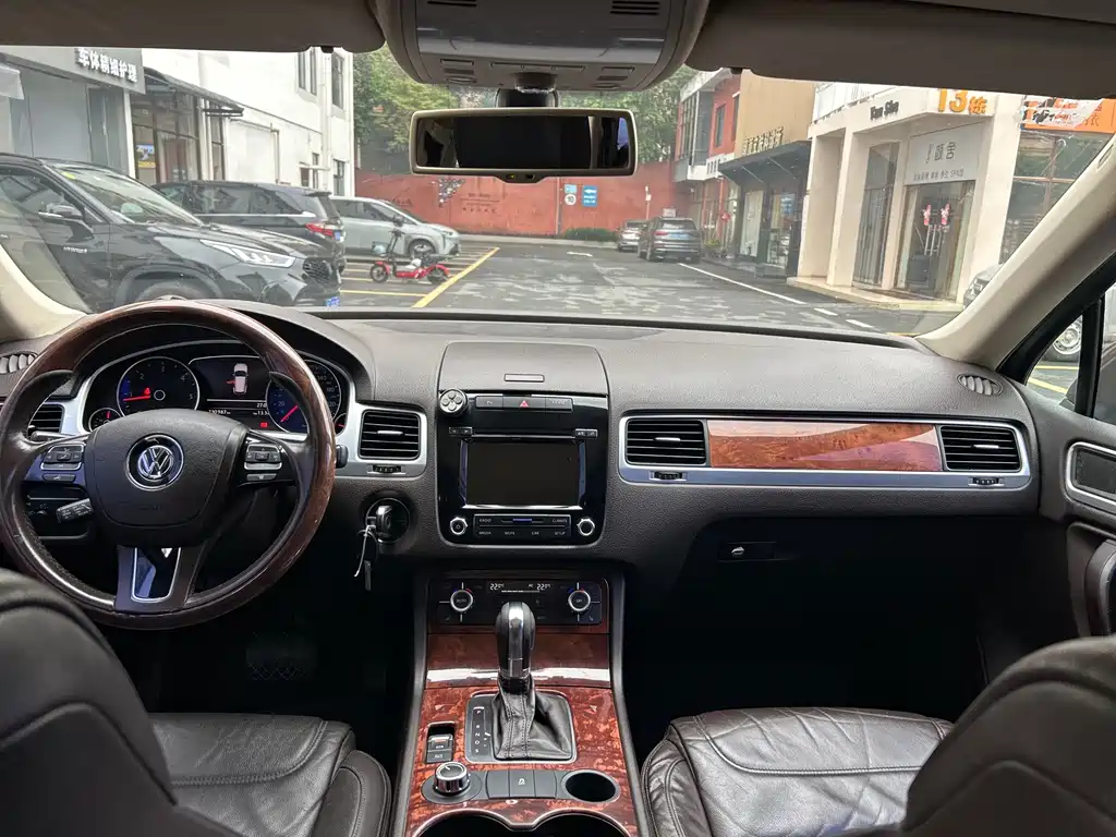 Volkswagen Touareg — миниатюра 19