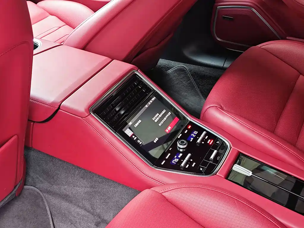 Porsche Panamera — миниатюра 15