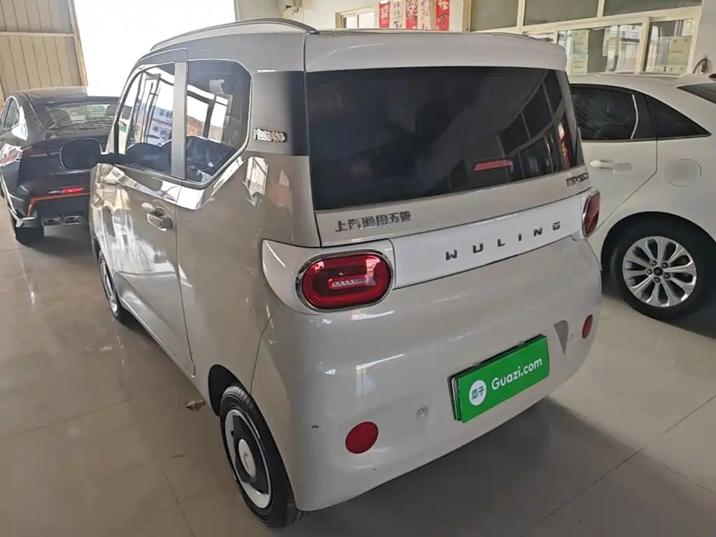Wuling MINIEV — миниатюра 5