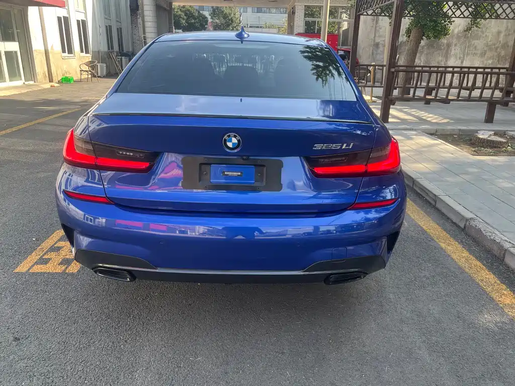 BMW 3 Series — миниатюра 9