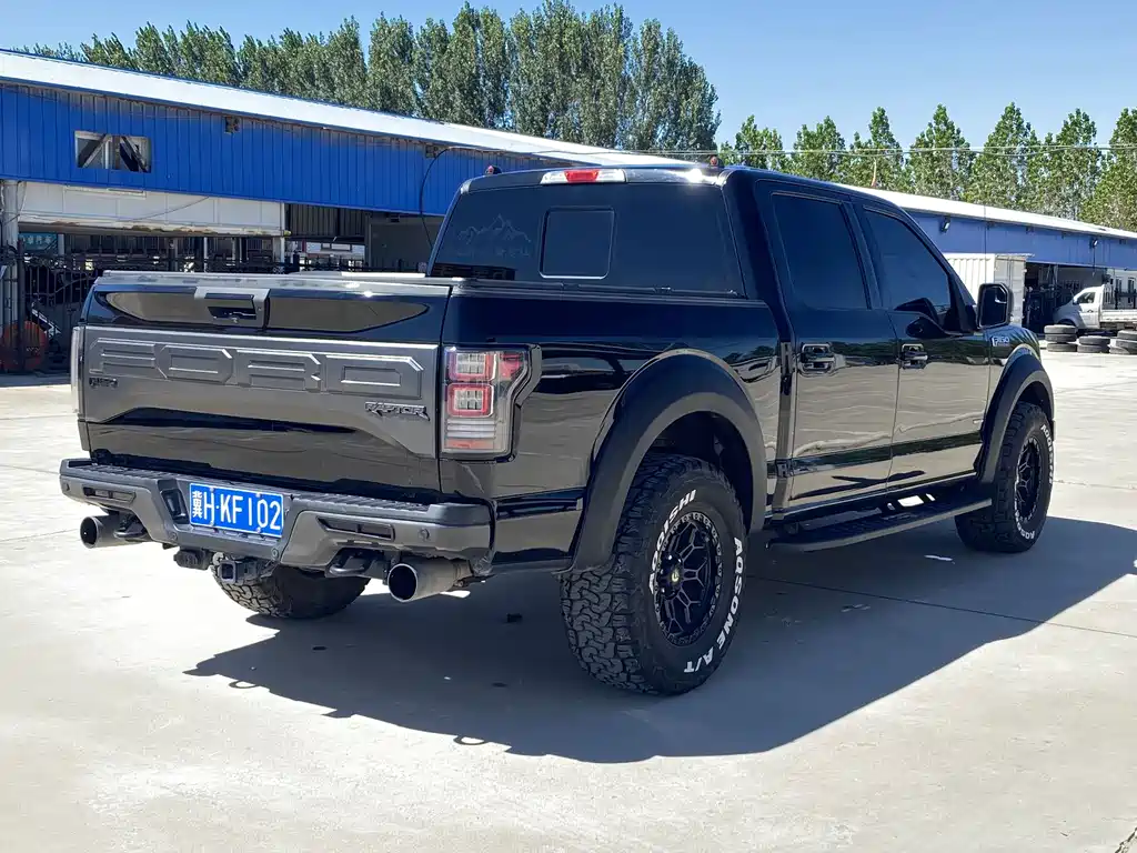 Ford F-150 Raptor — миниатюра 9