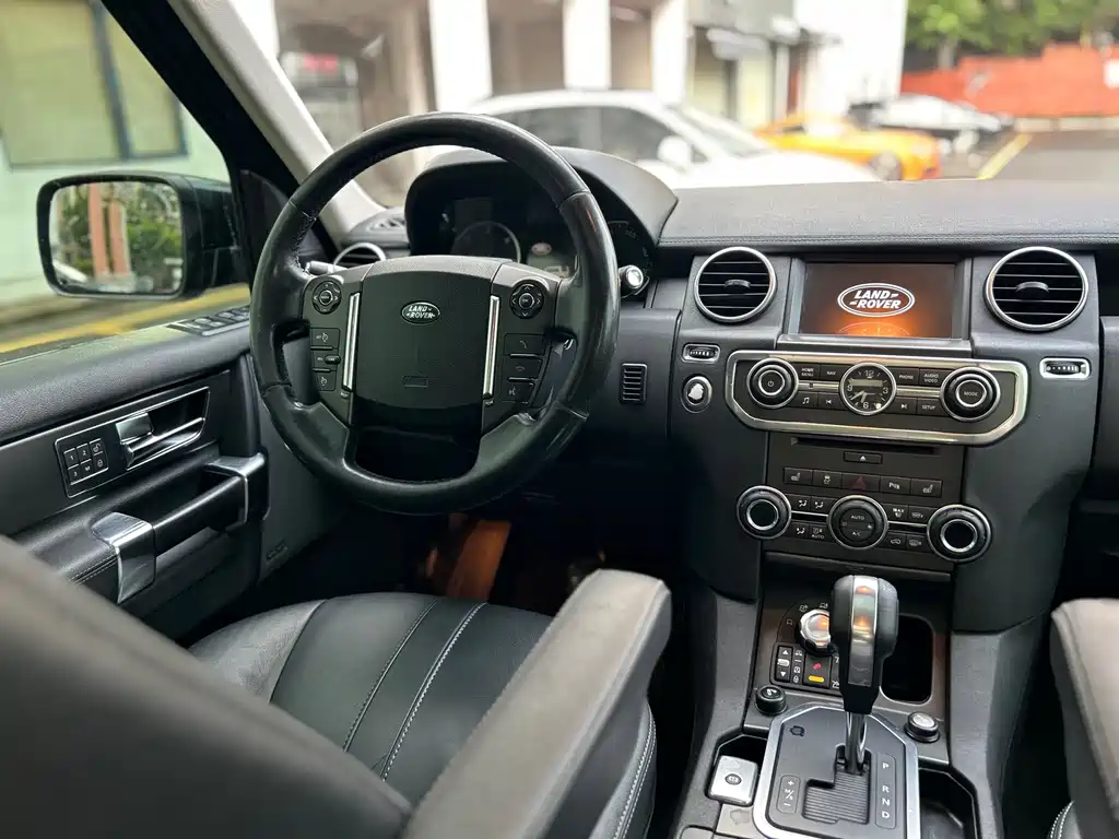 Land Rover Discovery — миниатюра 34