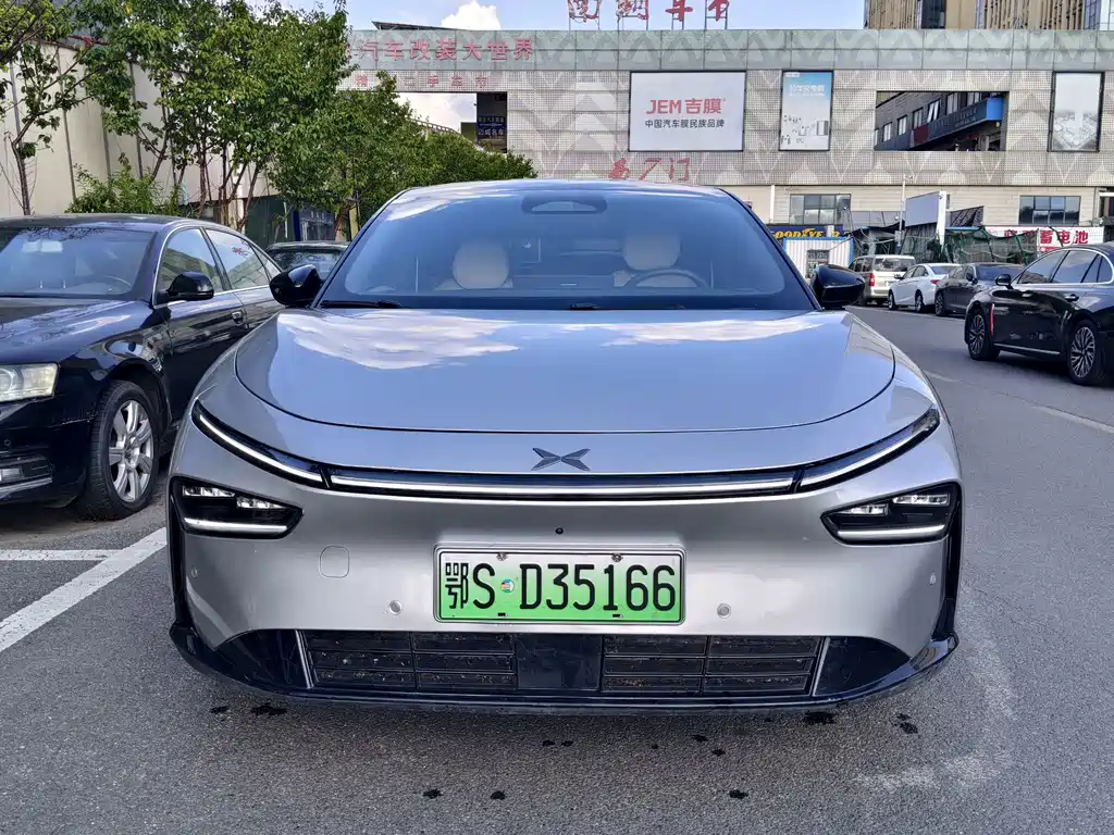 XPeng P7+ — миниатюра 3