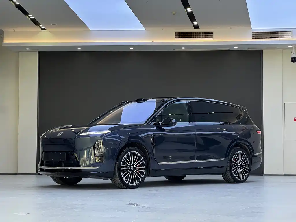 NIO ES8 2026 мест Executive