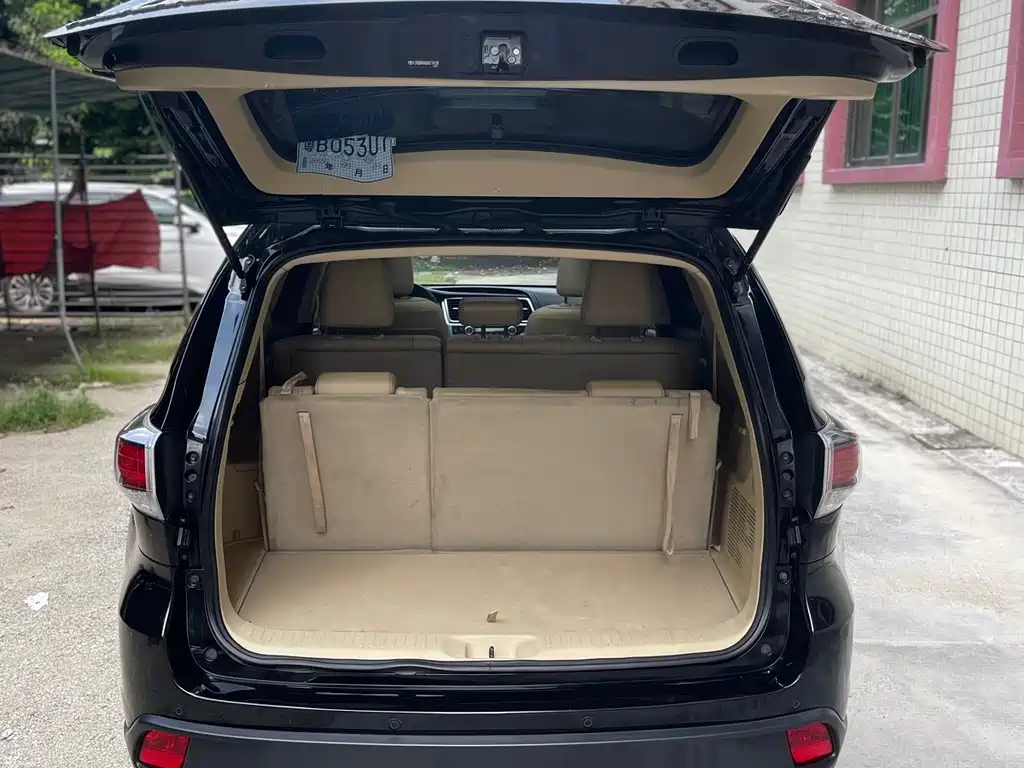 Toyota Highlander — миниатюра 15