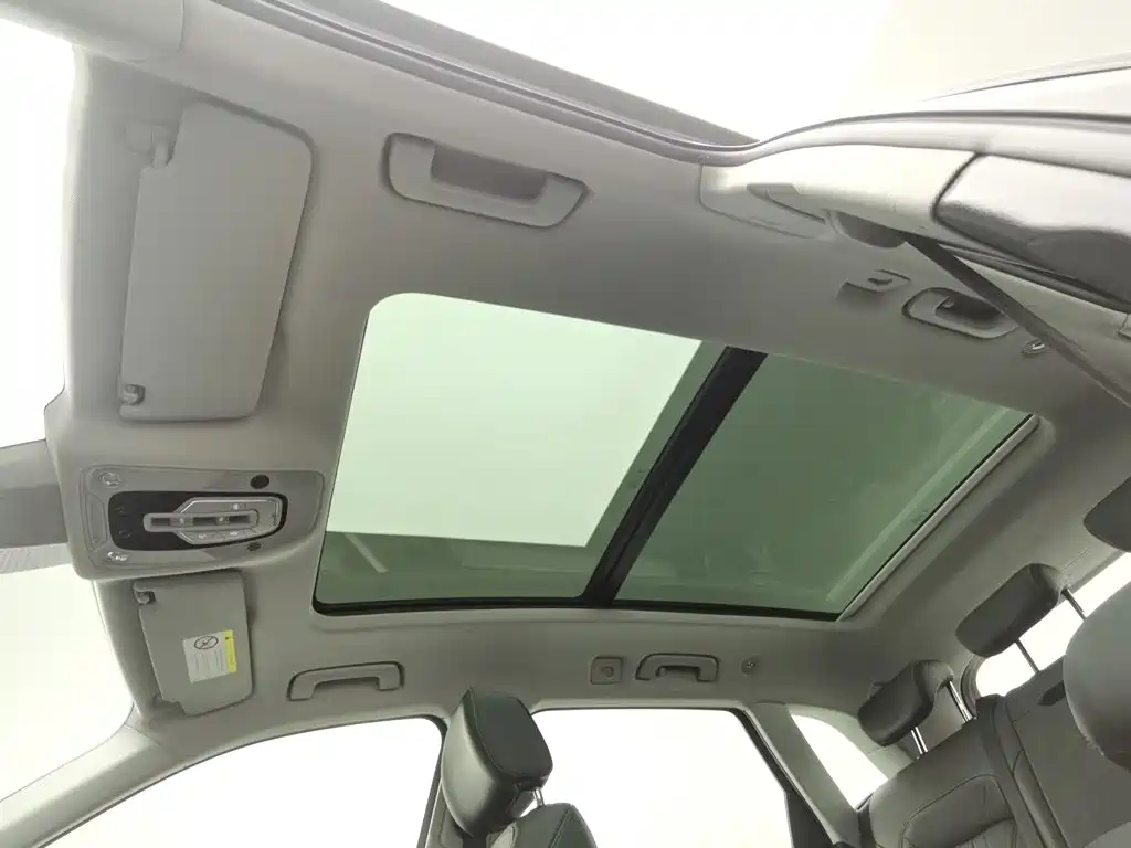 Audi Q5L — миниатюра 14