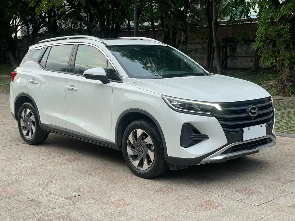 GAC TRUMPCHI GS4