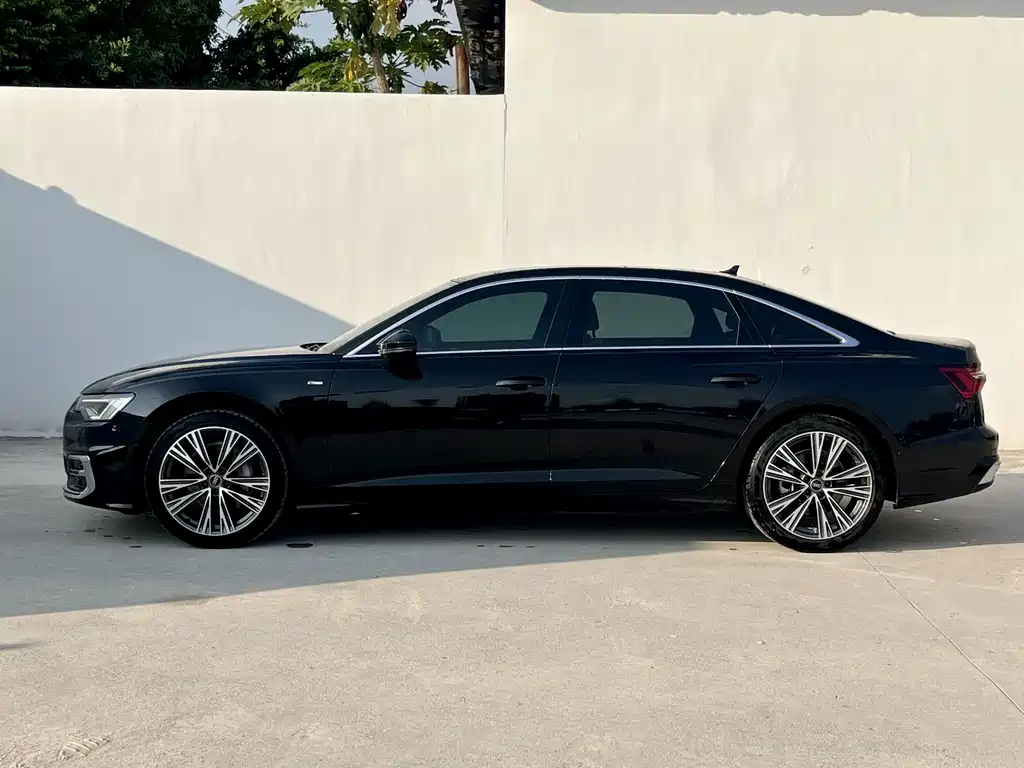 Audi A6L — миниатюра 5