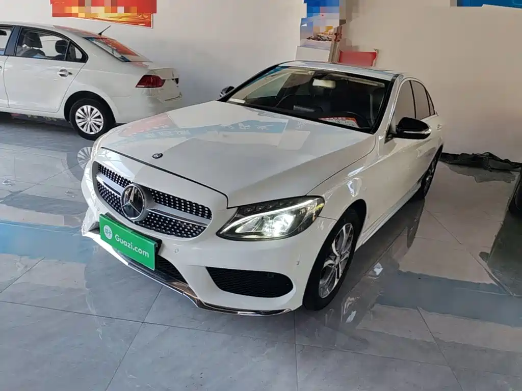 Mercedes-Benz C-Class — миниатюра 2