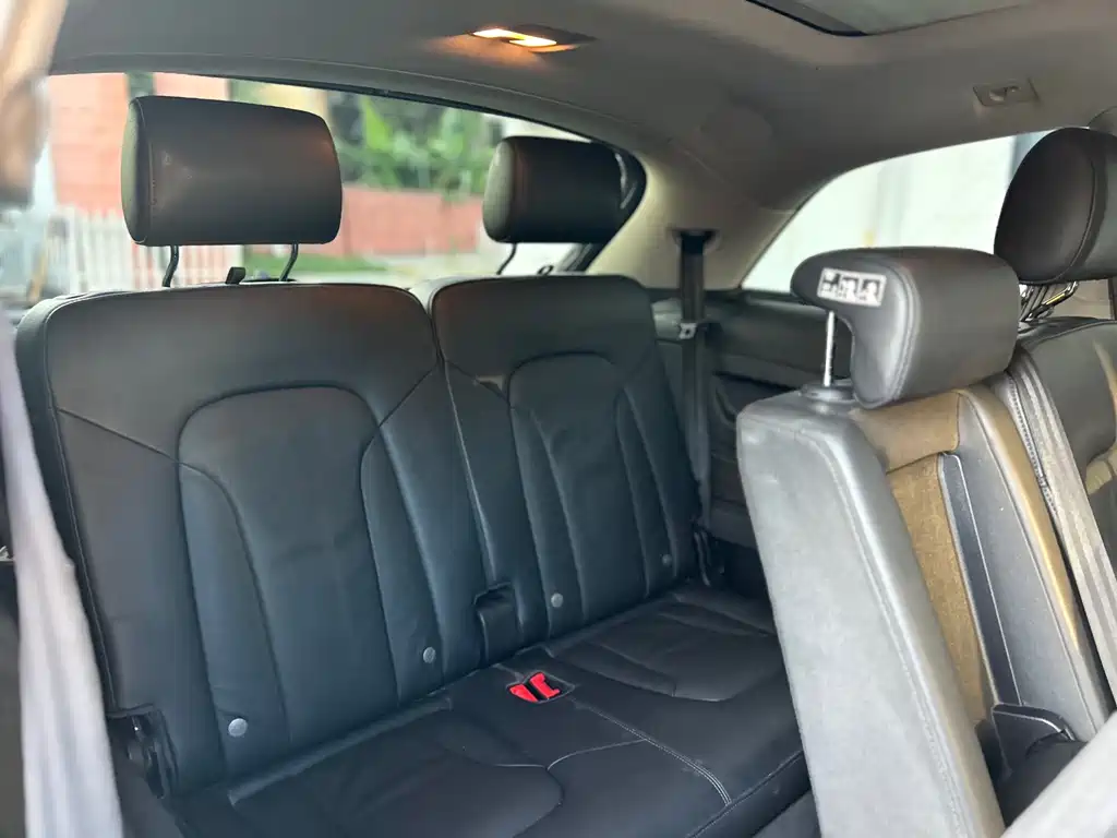 Audi Q7 — миниатюра 34