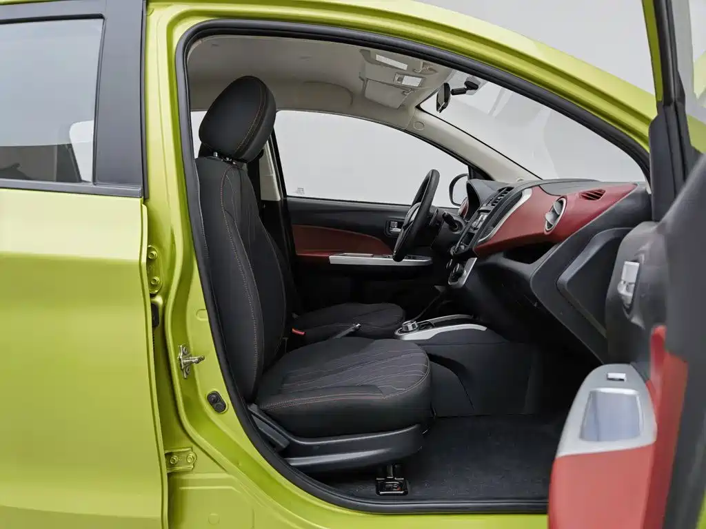 Changan BenBen — миниатюра 23