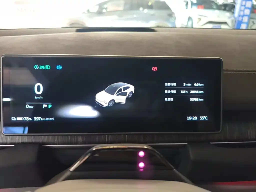 NIO EC6 — миниатюра 12