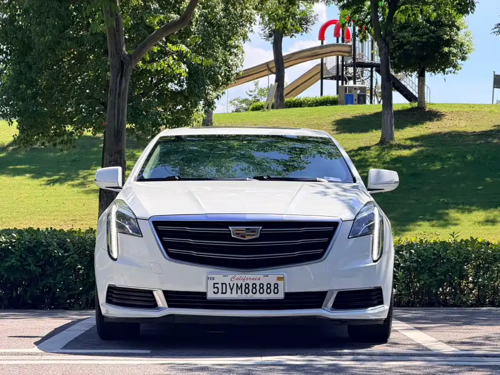Cadillac XTS