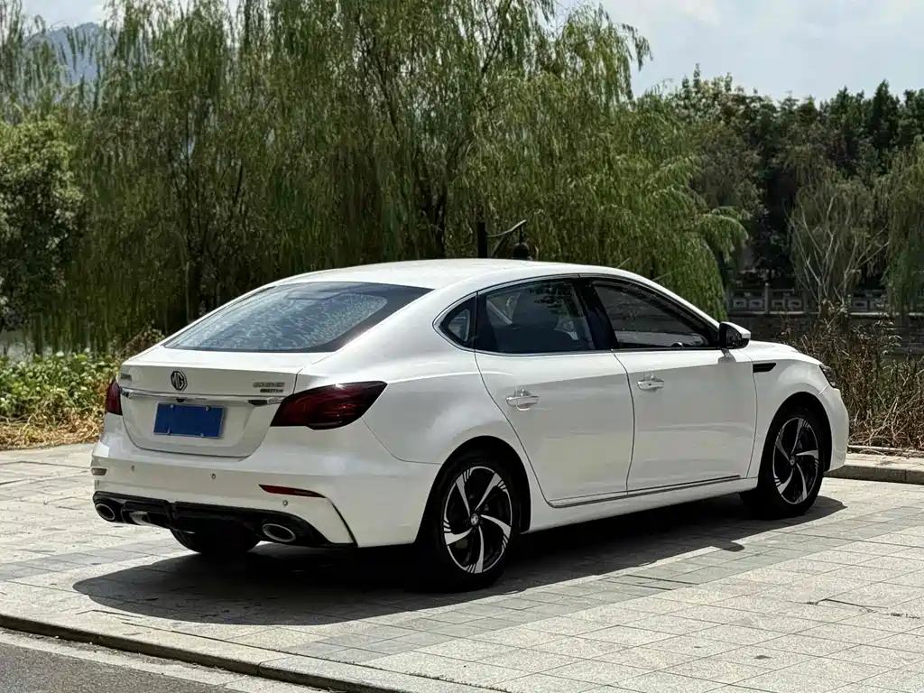 MG MG6 — миниатюра 4