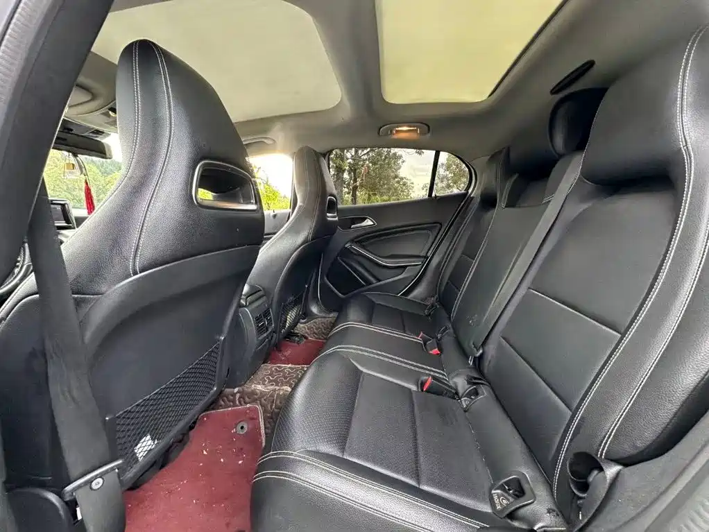 Mercedes-Benz GLA — миниатюра 5