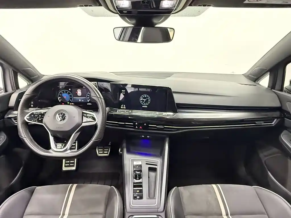 Volkswagen Golf — миниатюра 10