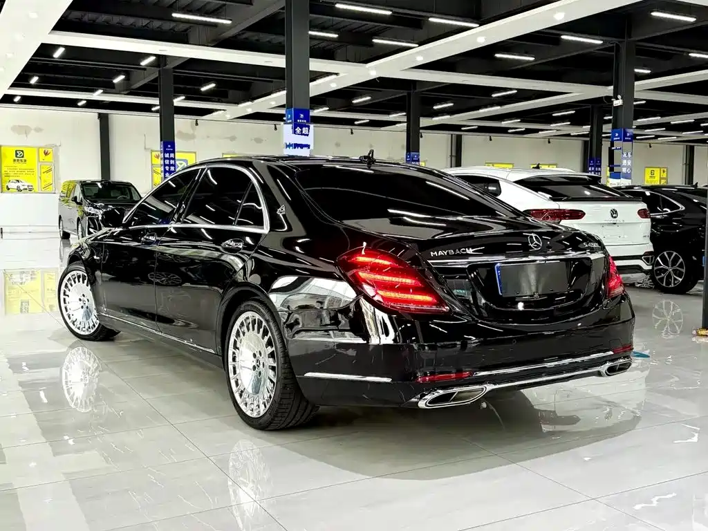 Mercedes-Benz S-Class — миниатюра 7