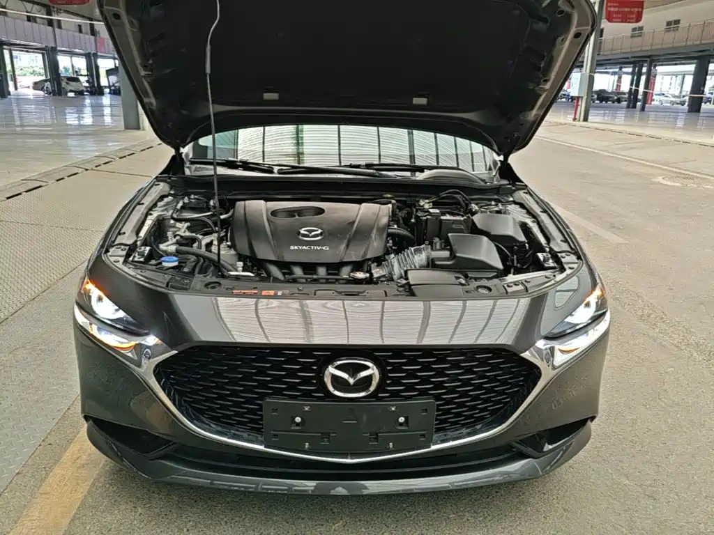 Mazda 3 Axela — миниатюра 20