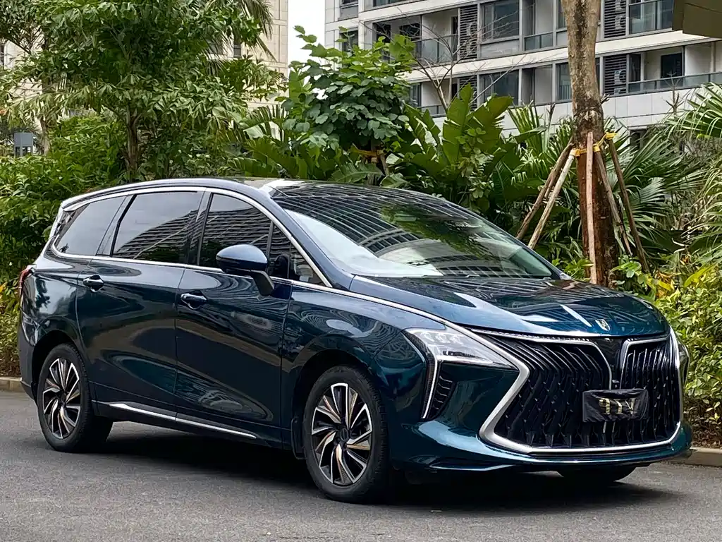 DONGFENG POPULAR YACHTS