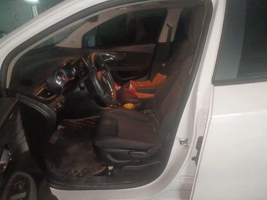 Buick Encore — миниатюра 11