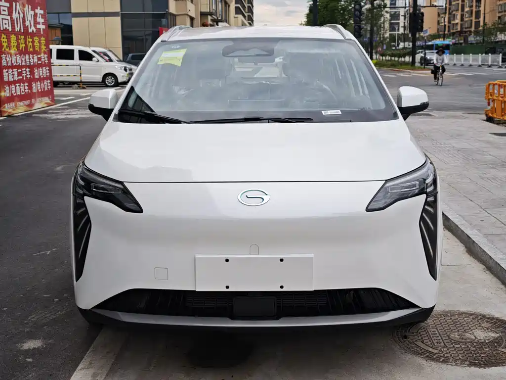 Aion Y 2025 Plus 510 Smart