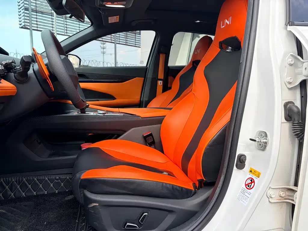 Changan UNI-V — миниатюра 9