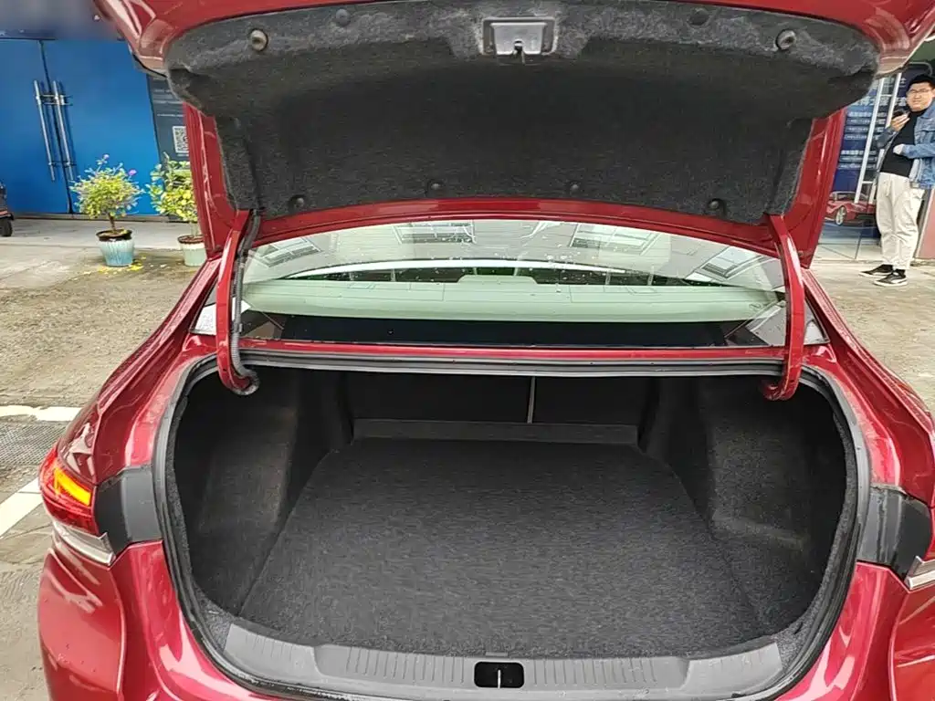 Buick Excelle — миниатюра 19