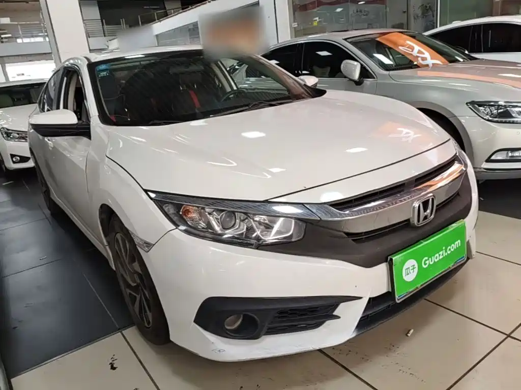 Honda Civic — миниатюра 4