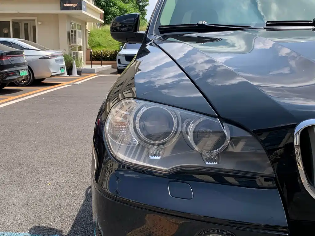 BMW X5 (Import) — миниатюра 13