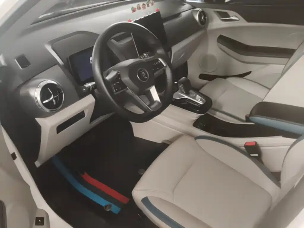 BYD Yuan Pro — миниатюра 15