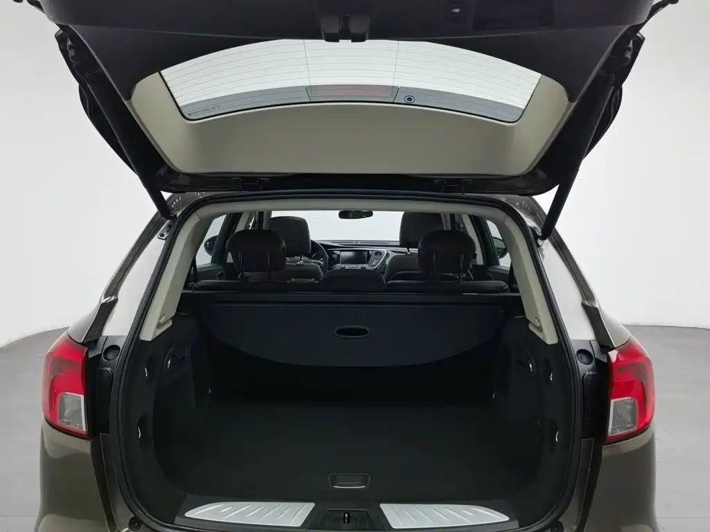 Buick Envision Plus — миниатюра 16