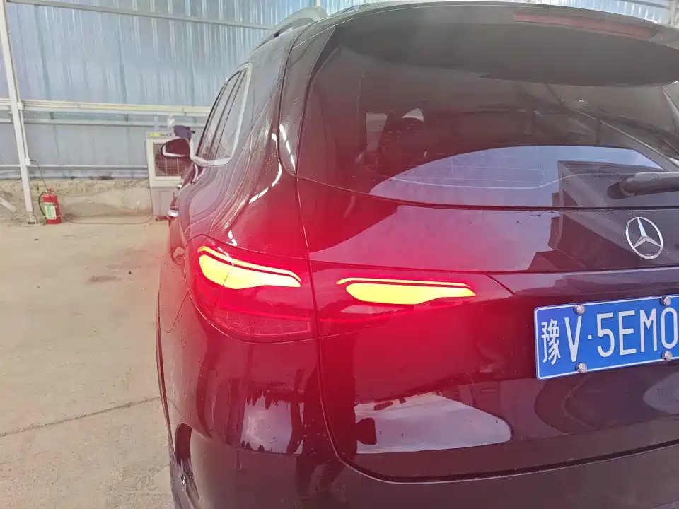 Mercedes-Benz GLC — миниатюра 10