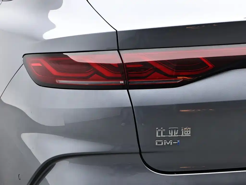 BYD Qin L — миниатюра 7