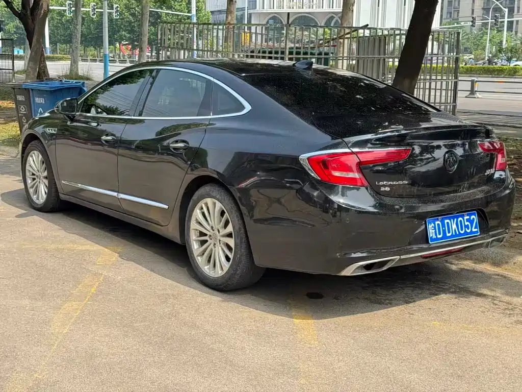 Buick LaCrosse 2016 28T Premium