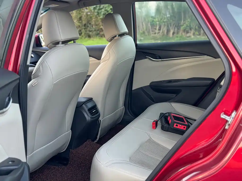 Buick Excelle — миниатюра 6