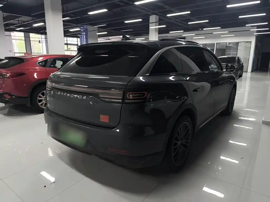 Leapmotor Leapmotor C11 — миниатюра 7