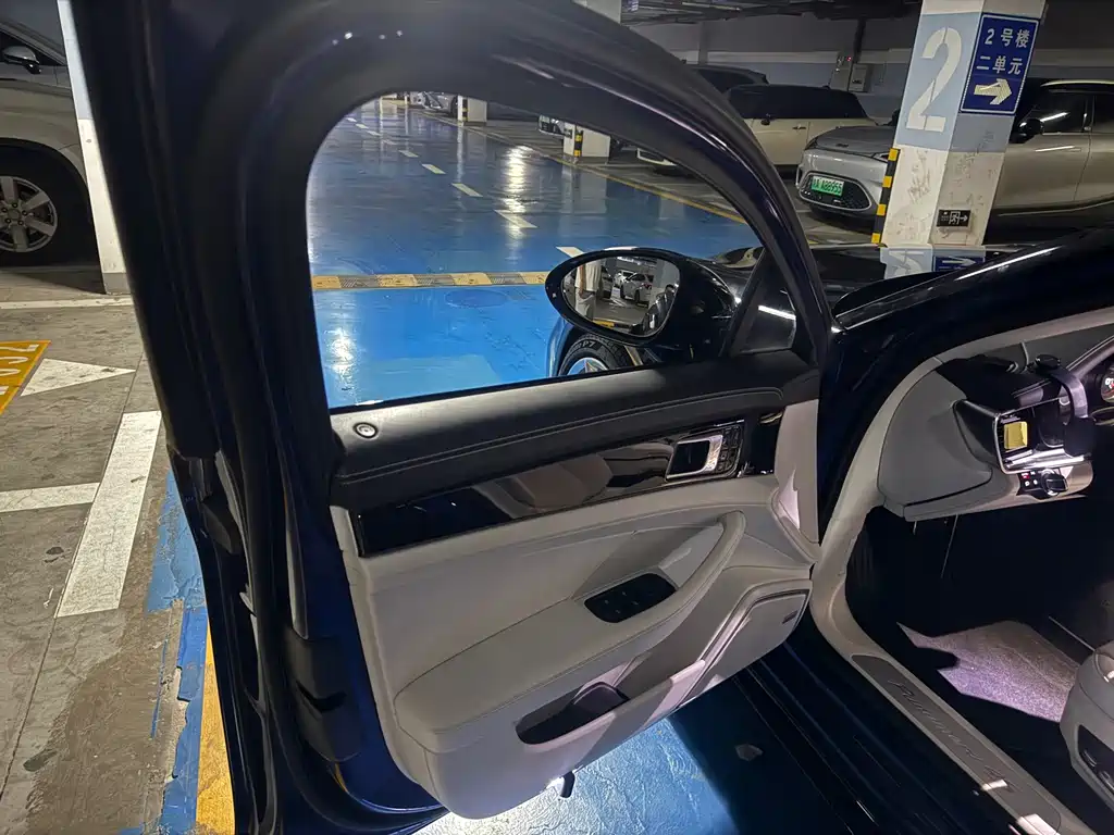 Porsche Panamera — миниатюра 15