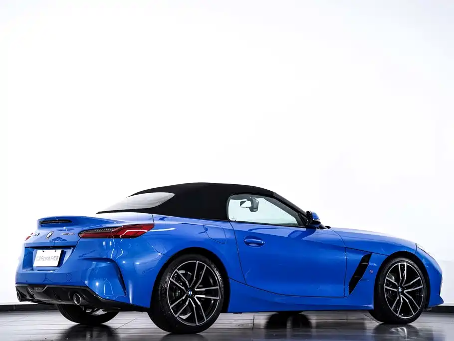 BMW Z4 — миниатюра 7