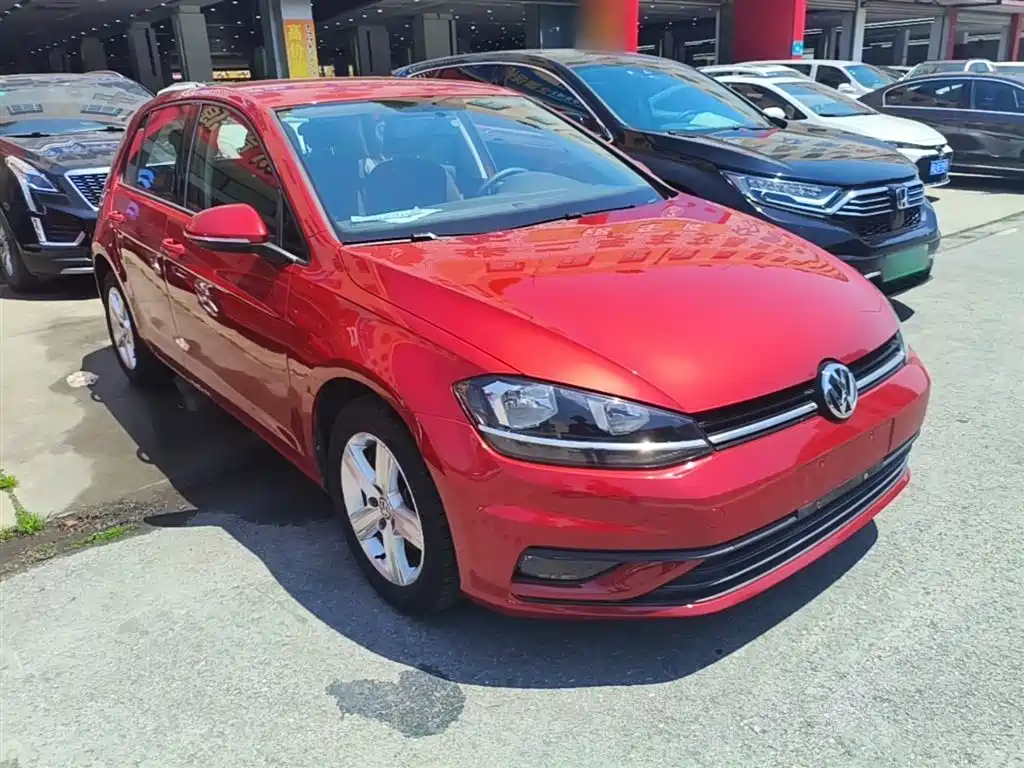 Volkswagen Golf 2018 1.6L AT Fashion