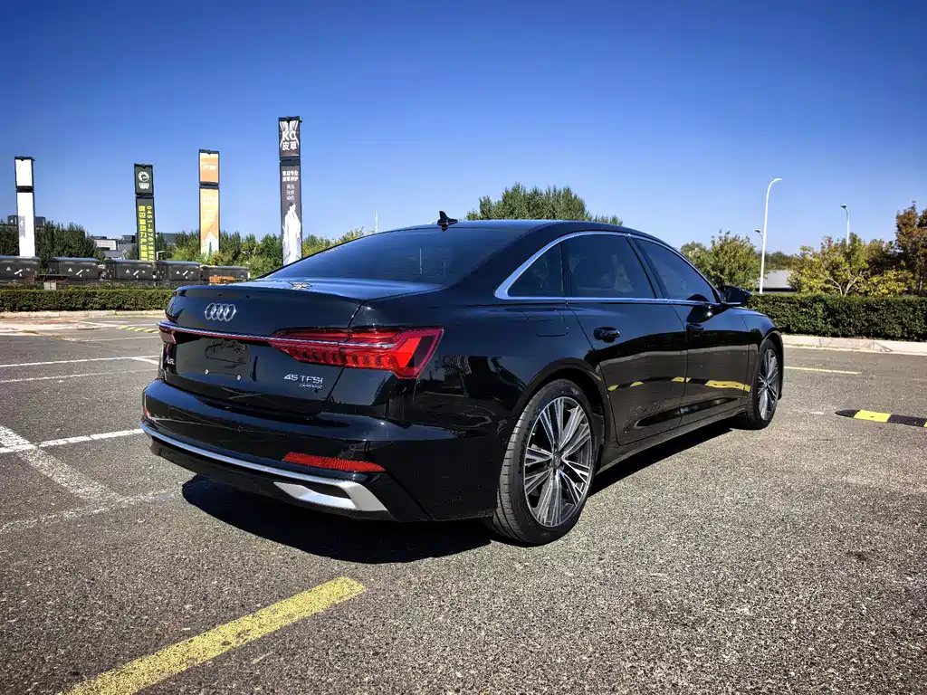 Audi A6L — миниатюра 6