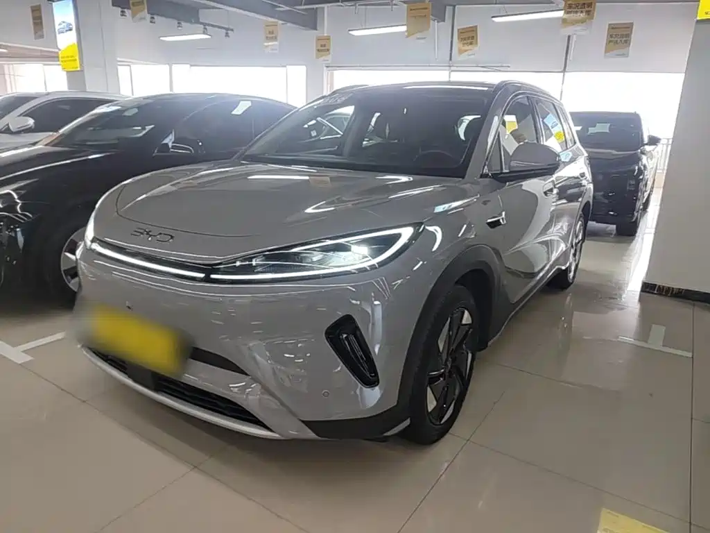 BYD Sealion 05 EV