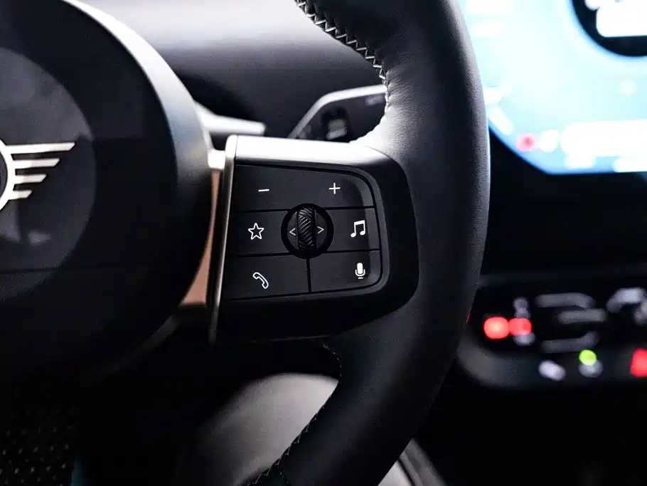 MINI MINI COOPER EV — миниатюра 26