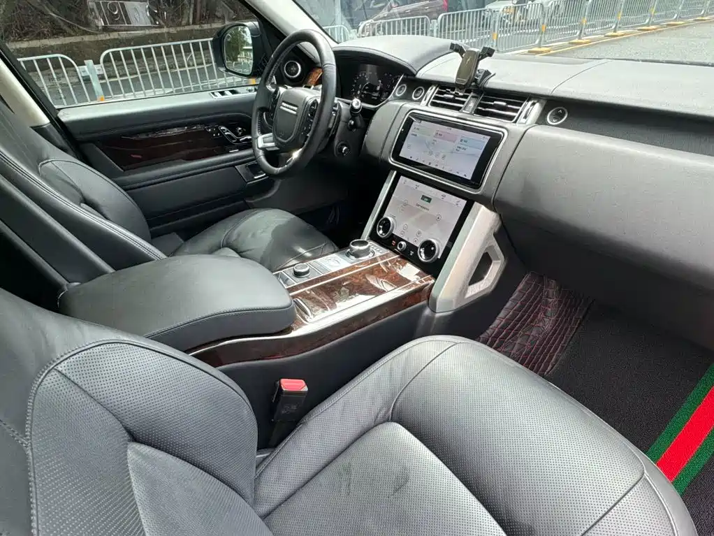 Land Rover Range Rover — миниатюра 12