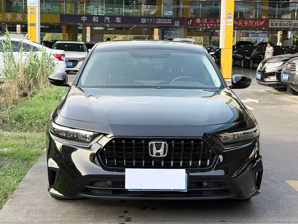 Honda Inspire — миниатюра 2