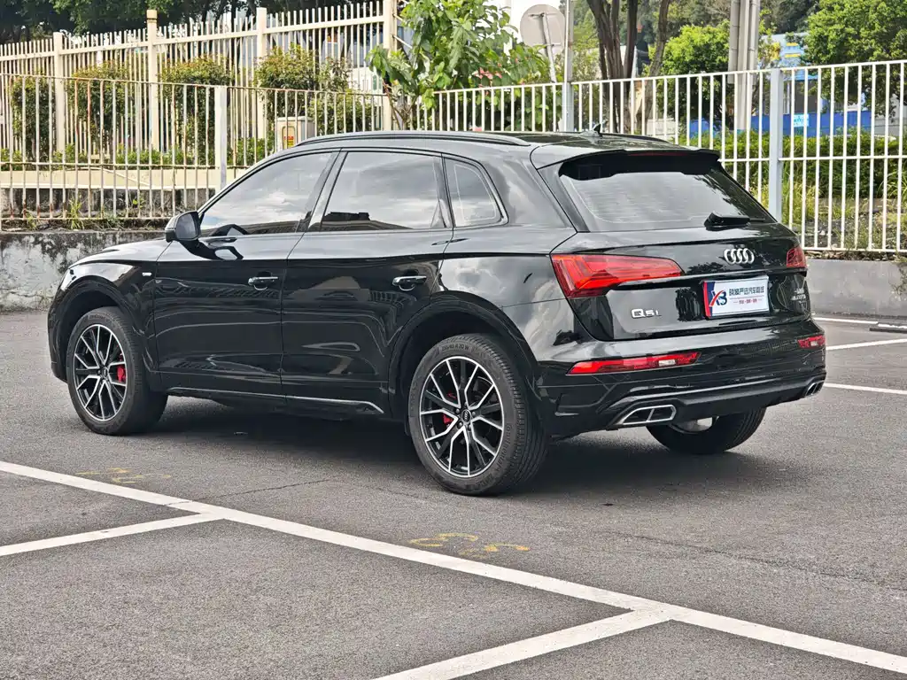 Audi Q5L — миниатюра 4